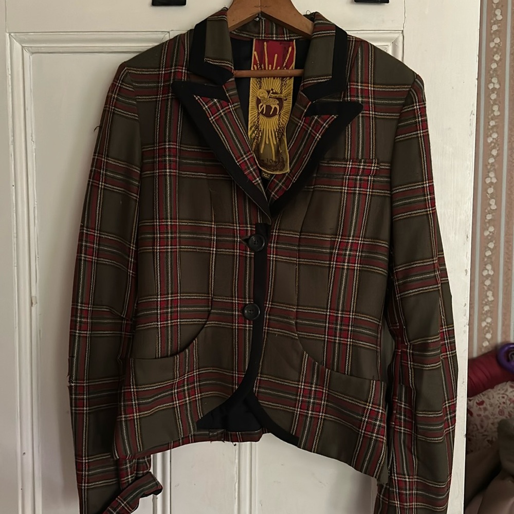 COPY - L.A.M.B. Striped blazer